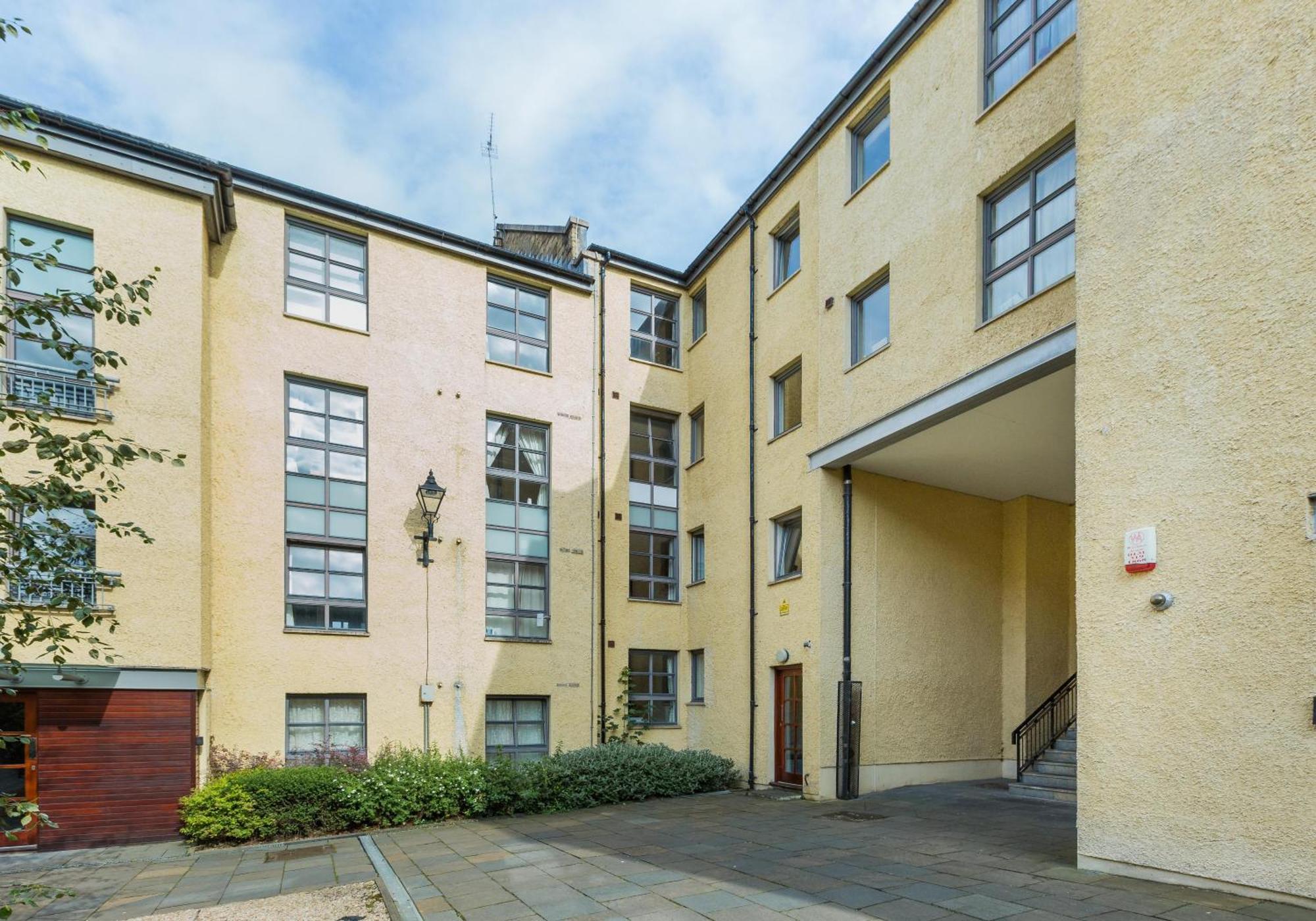 Old Tolbooth Wynd - 388 Apartment Edinburgh Ngoại thất bức ảnh