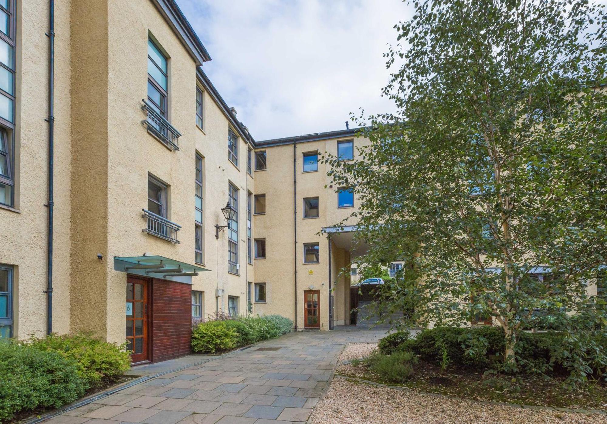 Old Tolbooth Wynd - 388 Apartment Edinburgh Ngoại thất bức ảnh